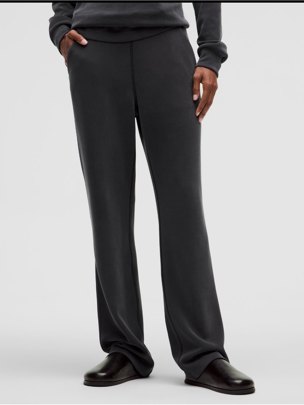 NWOT Lululemon Softstreme High Rise Straight Leg Pant Black